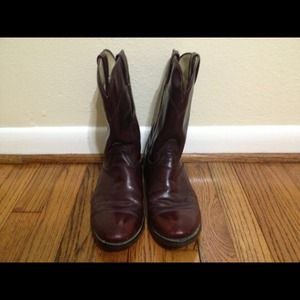 Wine Burgundy Laredo Boots Women 10.5 Men 8.5