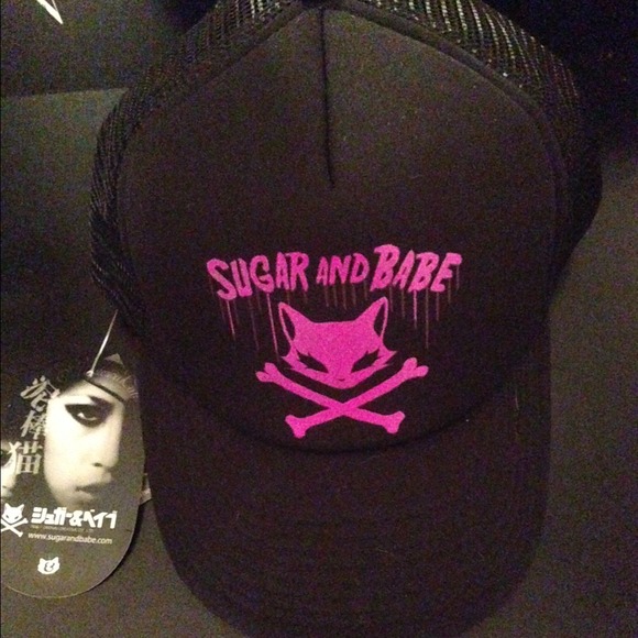 Sugar & babe from Tokyo hats black and purple pink