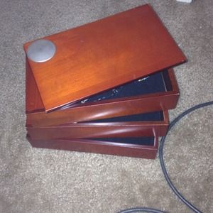 3 Tower Jewelry Box & Eye Shadow Bundle