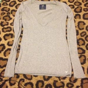 American Eagle Grey Sweater V-neck