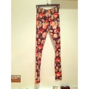 Floral leggings from Brandy Melville