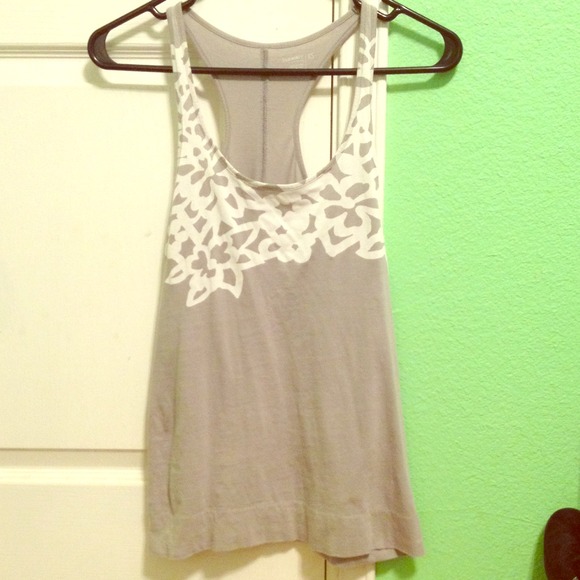 💚Old navy tank top