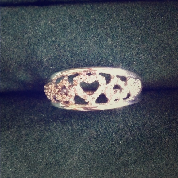 Heart diamond ring 10k