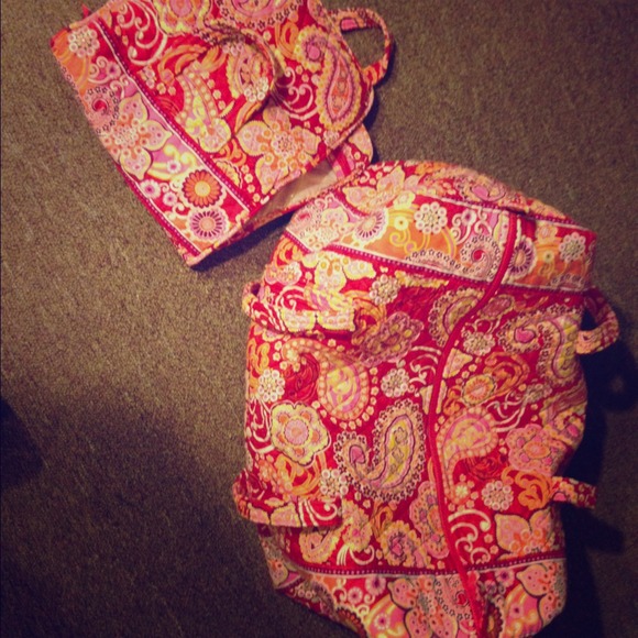 ON HOLD! Vera Bradley Large Duffle and organizer