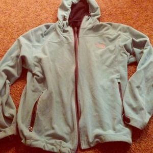 Cute teal The North Face jacket!
