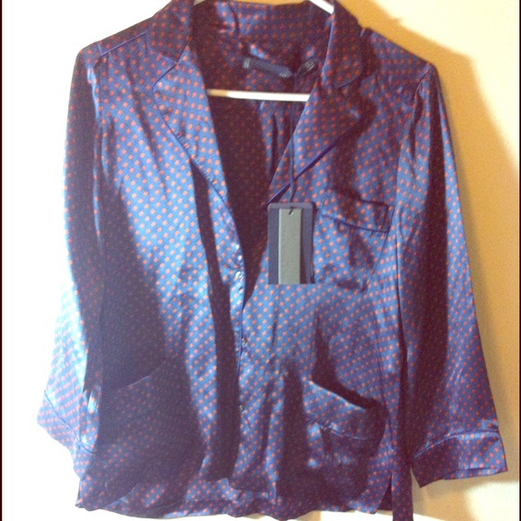 Hold for @stylevault Zara silk shirt