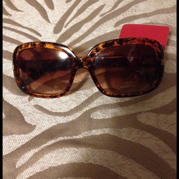 NWT Merona Brown Sunglasses