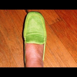 Lime green fabric flat size 7