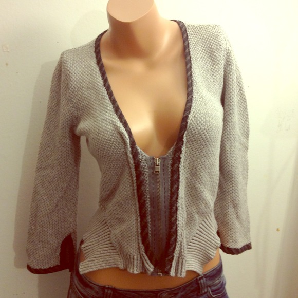 🚫SOLD🚫 Free People Sweater Jacket Size Small