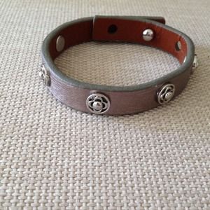 Leather bracelet