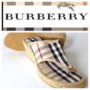 🎉Sold🎉 Burberry Wedge Sandals🎉