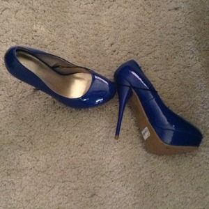Patent leather blue shoes
