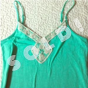 SOLD 🎉 AE  Teal Turquoise Cami Tank Top M  💖