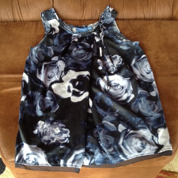sleeveless blouse