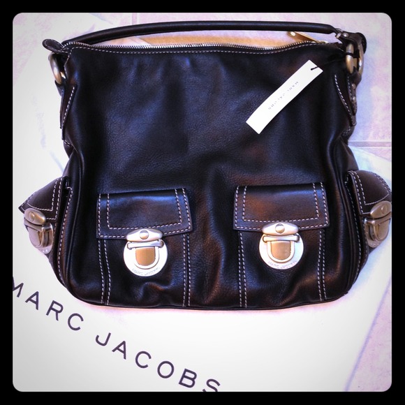 🎉HOST PICK🎉 NWT Marc Jacobs Black Leather Purse