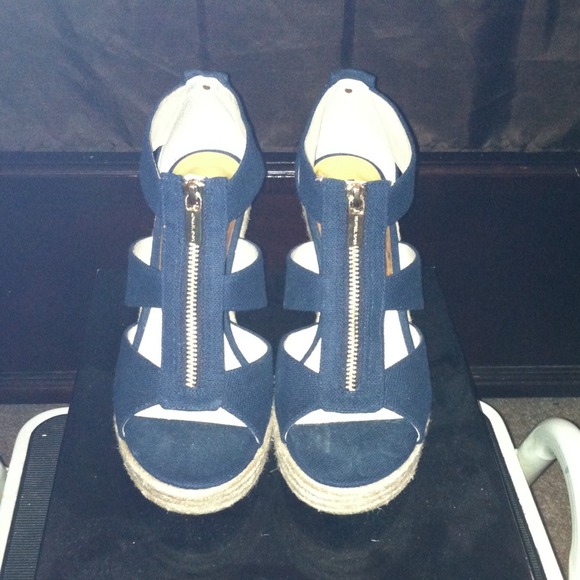 Michael kors wedges