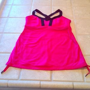 REDUCED!! Lululemon size 4 tank