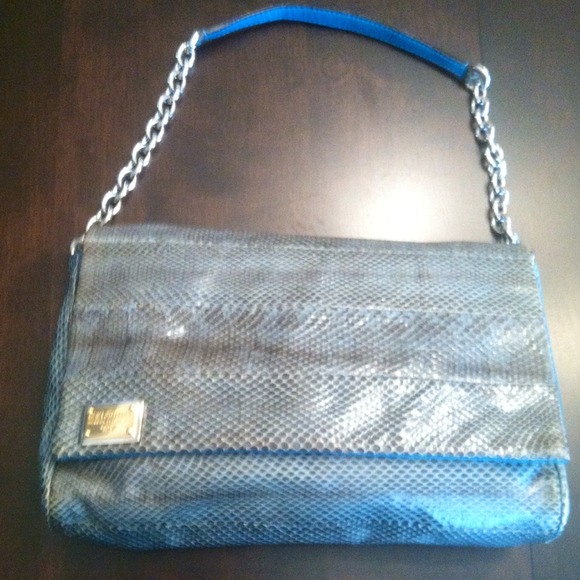D&G Handbags - 🎉HOST PICK🎉Authentic Dolce & Gabbana MissMartini
