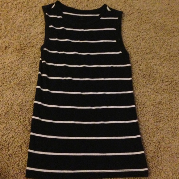 Gap Tank Top