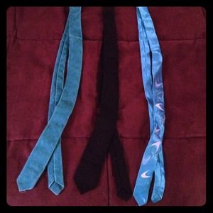 Skinny ties