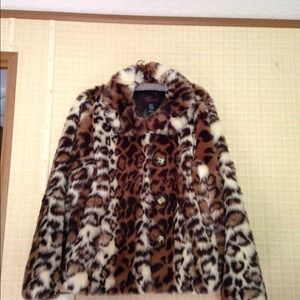 *** SLASHED!!!!!! ****Leopard Jacket  size 1X
