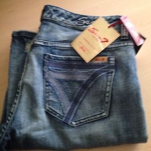 Seven luxe stonewashed jeans