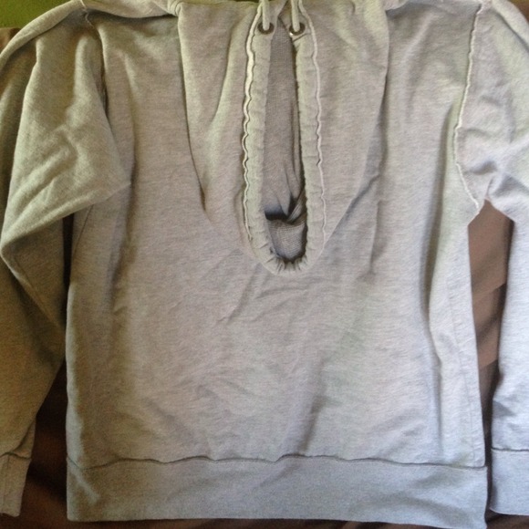 Frankin Pierce University official hoodie - Picture 3 of 4