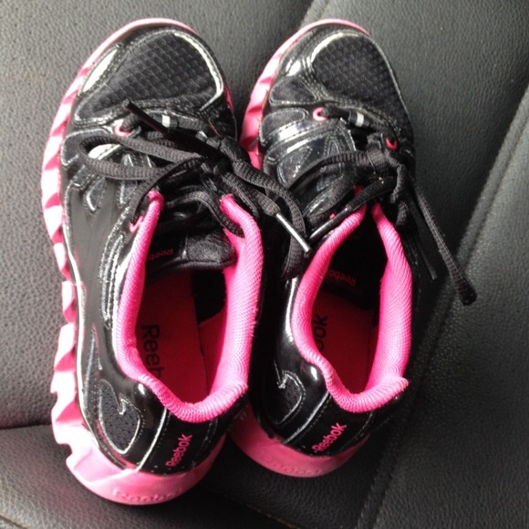 Pink and black girls zigs