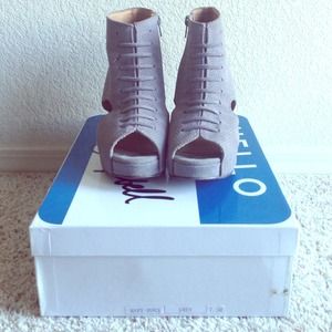 Mary Roks Platform // JEFFREY CAMPBELL