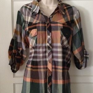 Bundle also brown flower tank not pictured