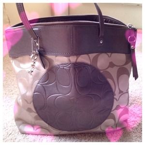 💯% Authentic Coach Handbag