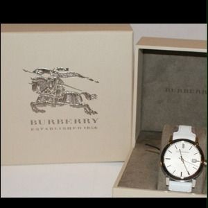 🌟sold🌟Burberry woman watch