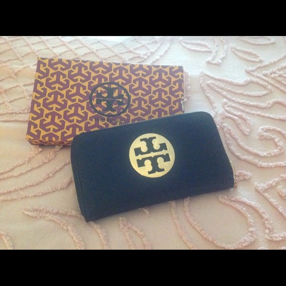 TORY BURCH wallet