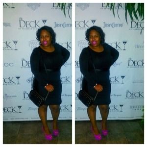 📢📢 Kardashian Kollection long sleeve black dress