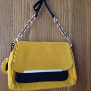 Nila Anthony yellow and black bag NWT