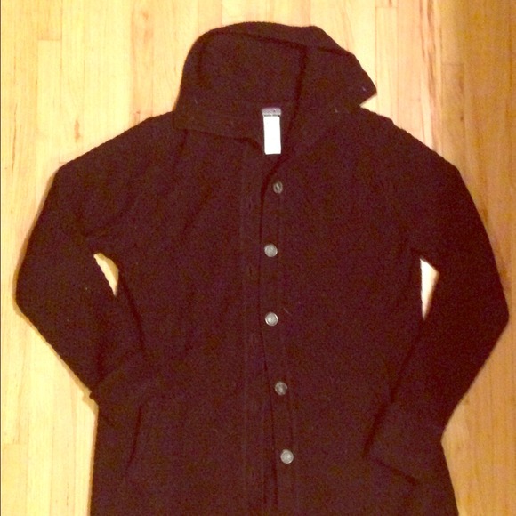 Patagonia + Underarmor hoodie + Columbia dress