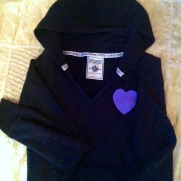 Love pink hoodie