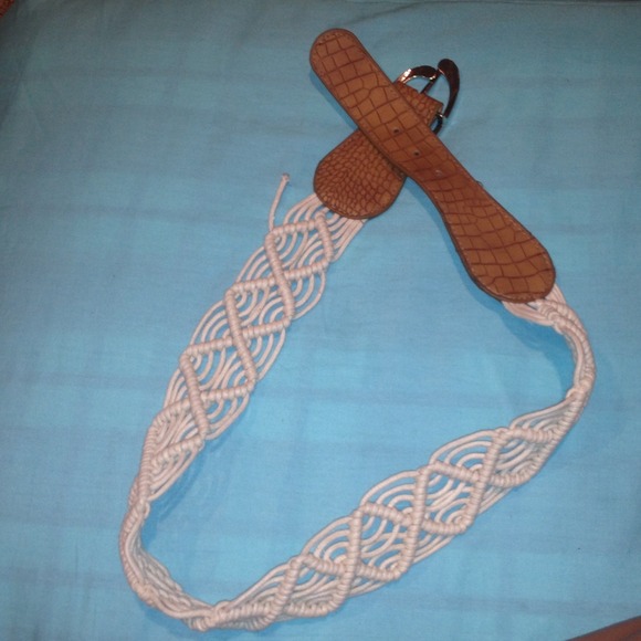 Brown & cream colored belt