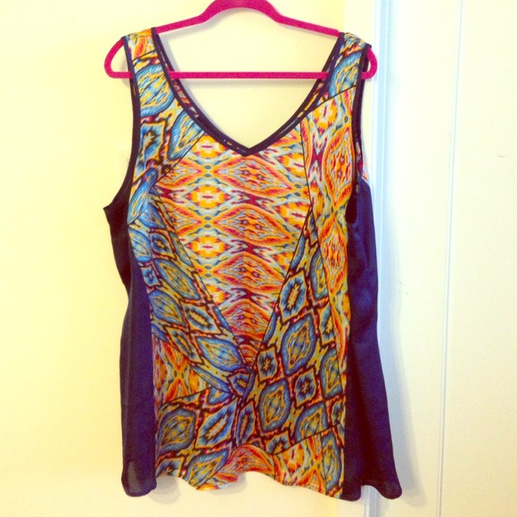 Colorful sleeveless shell