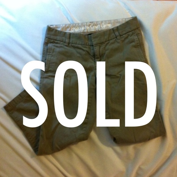 🍂SOLD👖 J. Crew Broken-In Scout Chinos