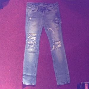 AEO destroyed light wash jeans
