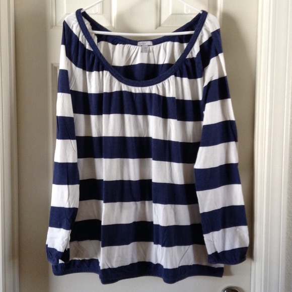 ❌SOLD❌Striped long sleeve top