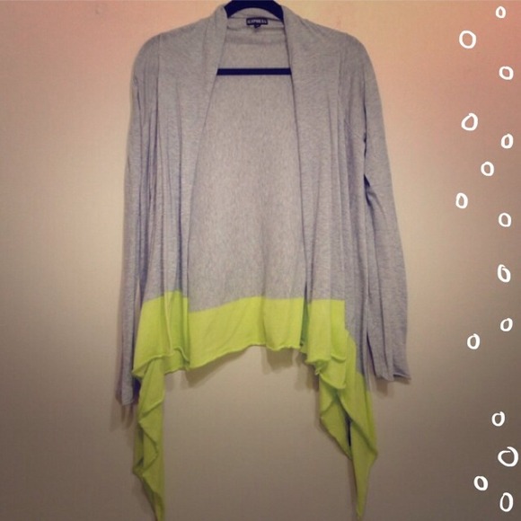 Reduced 🎉 Express cozy cardigan