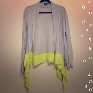 Reduced 🎉 Express cozy cardigan