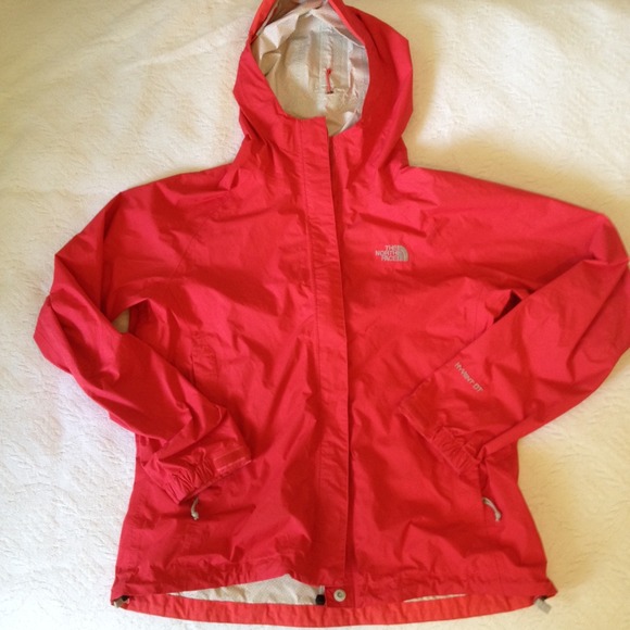 NORTHFACE Women's Coral Light Rajn Jacket