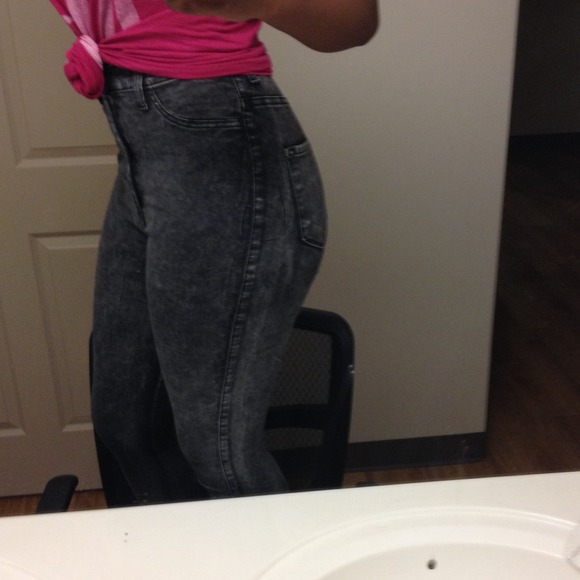 Gray Acid Wash High Waisted Pants - Picture 3 of 3