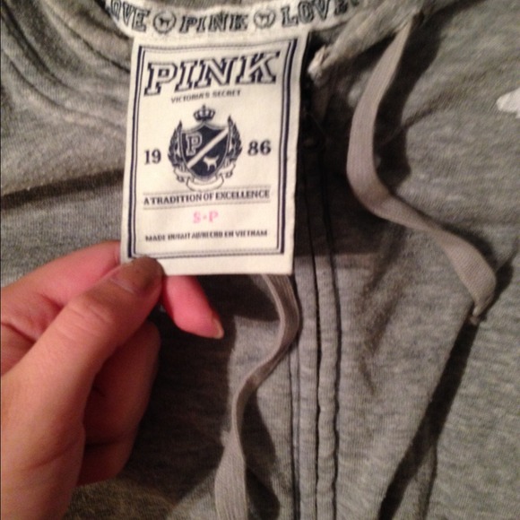 Vs zip up jacket! - Picture 2 of 3
