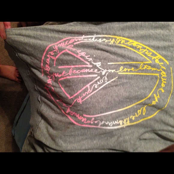 Vs zip up jacket! - Picture 3 of 3