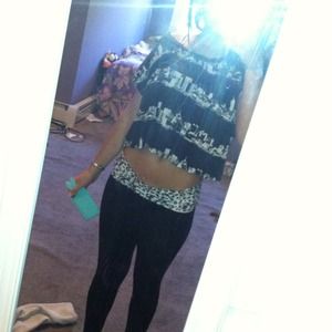 New York City crop top