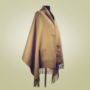 *NEW* Shawl